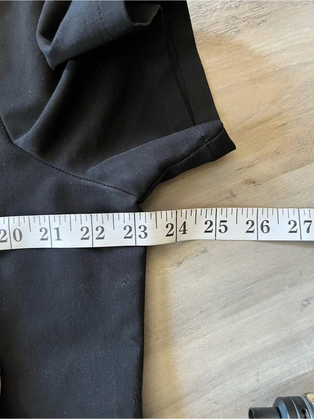 FIGS Catarina One-Pocket Scrub Top  Black Size XL Women's Medical Top - Picture 8 of 10